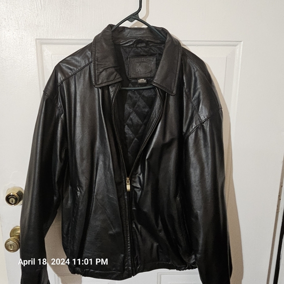 Mens leather jacket - Picture 11 of 11